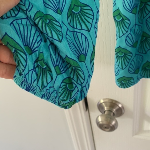 Escapada blue teal top blouse printed size Small peacock print smocked neck - Picture 6 of 14